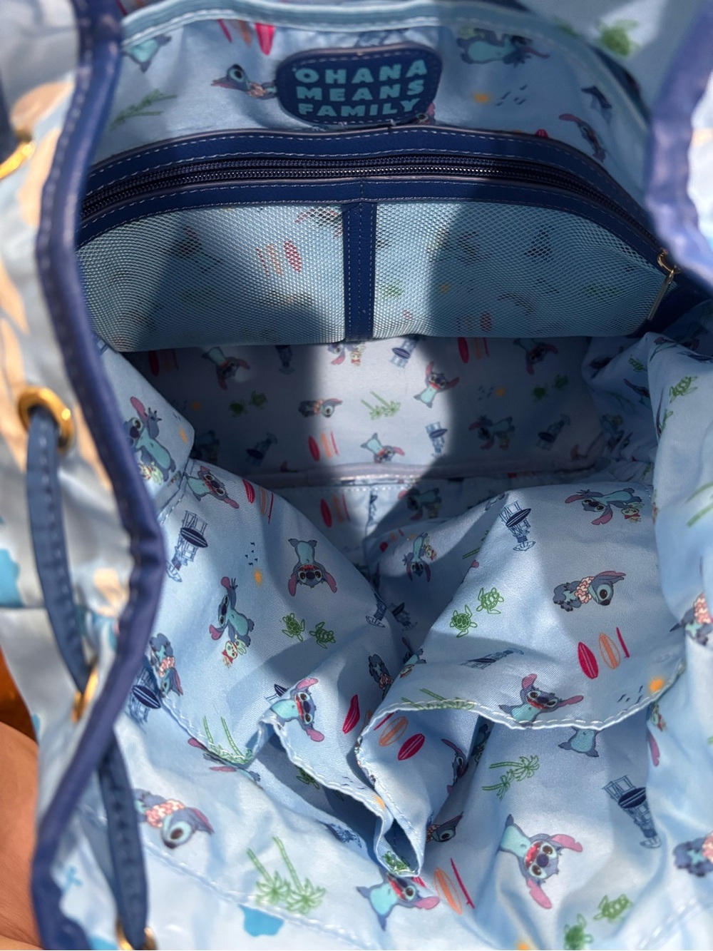 BoxLunch Exclusive Disney Lilo & Stitch Hibiscus Blue Backpack - Picture 6 of 15